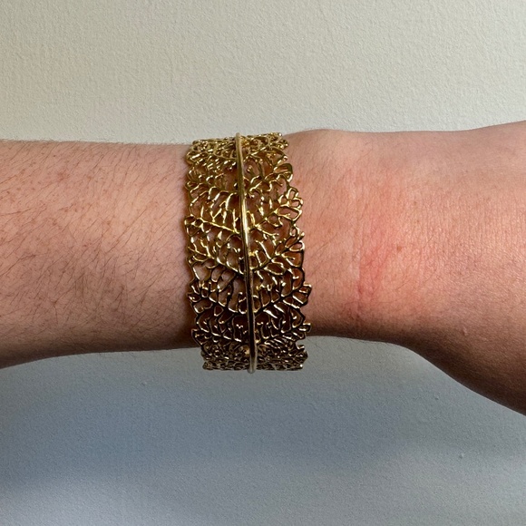 Stella & Dot Gold Cuff - Picture 1 of 5